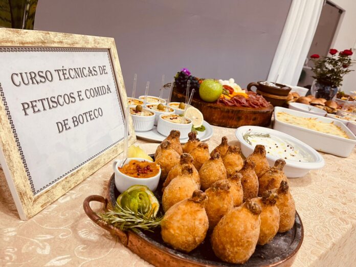 Curso de Técnicas de Petiscos e Comida de Boteco em Jesuítas