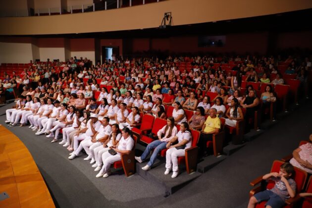 Noite de valoriza&ccedil;&atilde;o feminina no &ldquo;Mulher em Foco&rdquo;