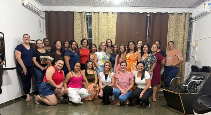 Curso de Corte Feminino e Escova em Assis Chateaubriand