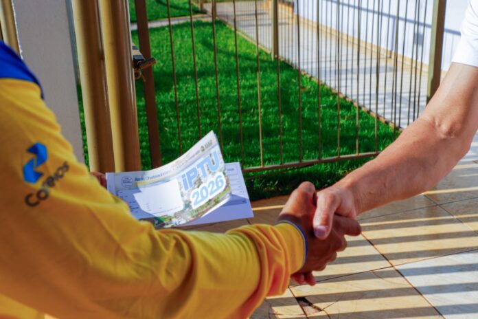 Carnês do IPTU 2026 já estão sendo entregues