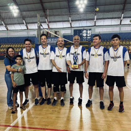 Campeonato Municipal de Assis Chateaubriand avan&ccedil;a com defini&ccedil;&otilde;es no Voleibol