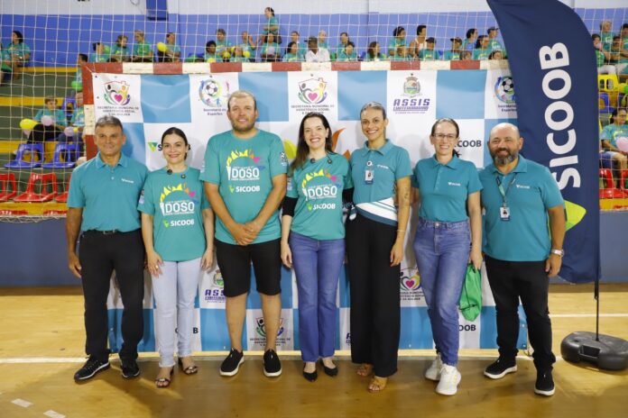 Sicoob repassa recursos para Jogos do Idoso