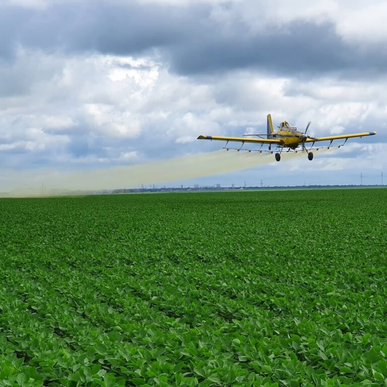 Adjuvantes deixam de ser coadjuvantes em uma safra cada vez mais pressionada pelo clima