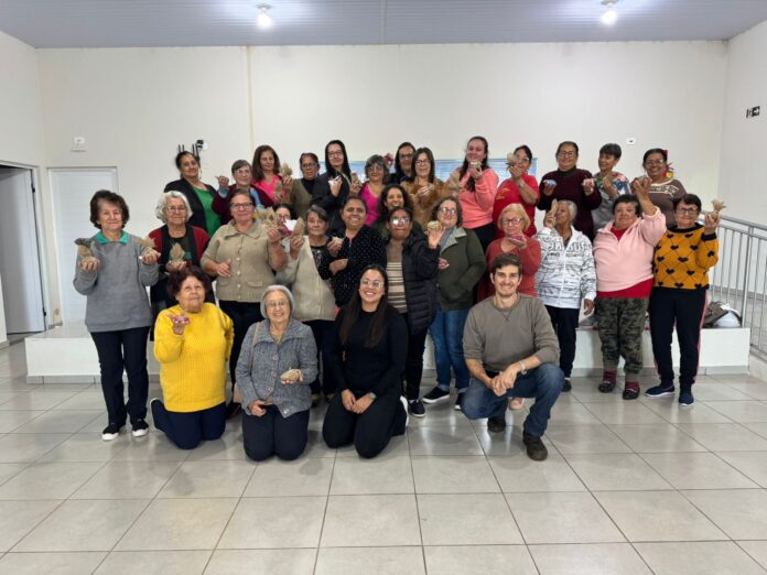 Oficina de Produção de Saboaria com Óleos Essenciais em Iracema do Oeste