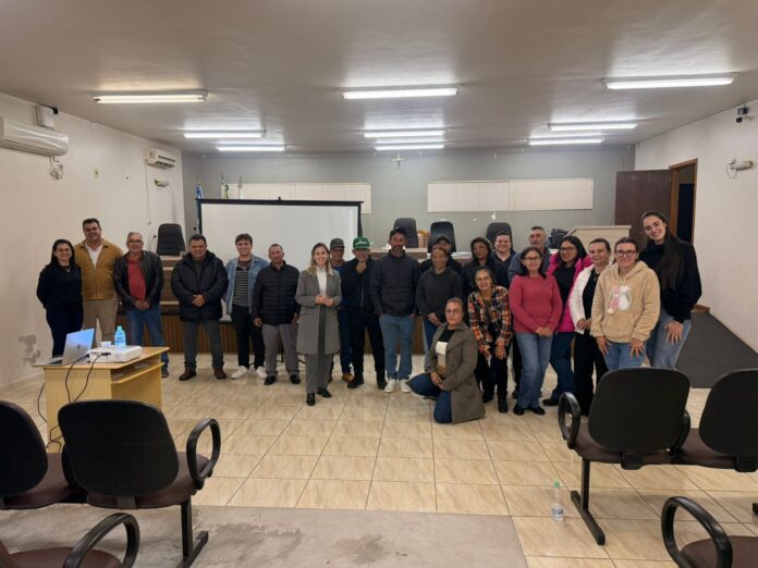 Palestra sobre a Nova Reforma Tributária em Iracema do Oeste