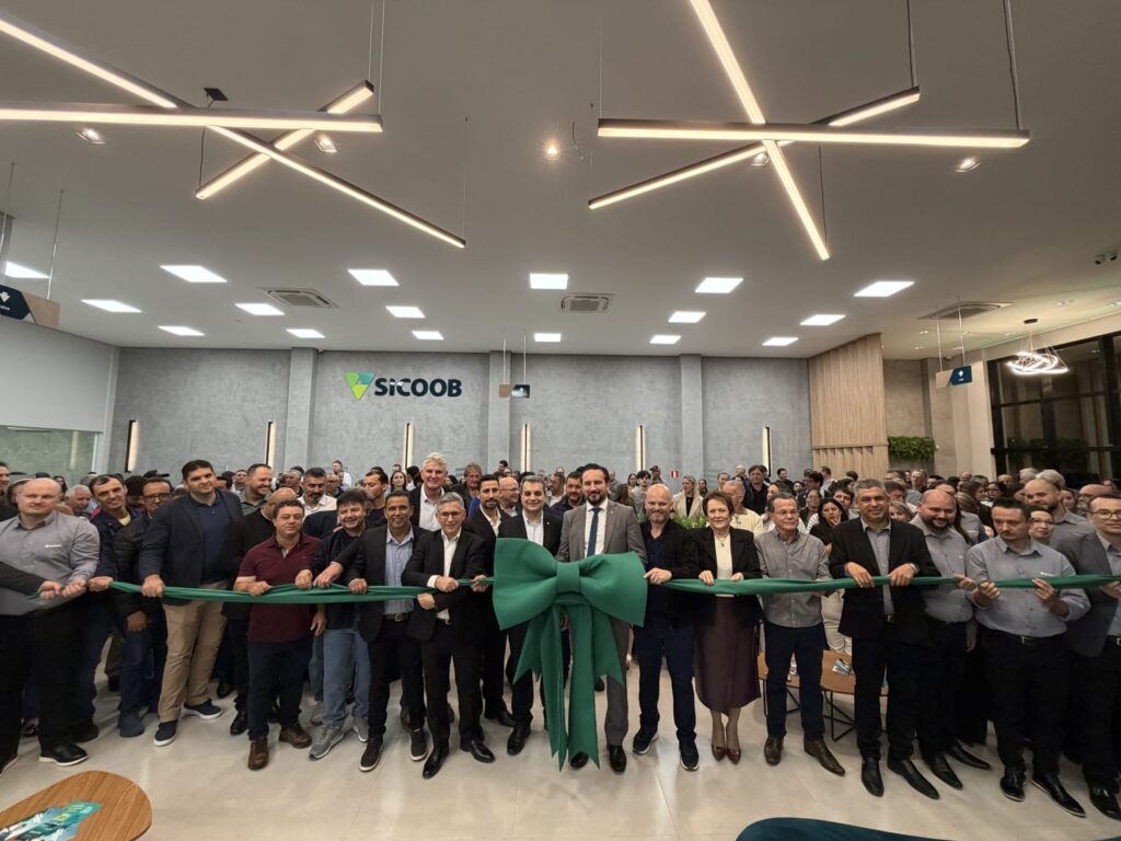 Sicoob inaugura nova agência em Cafelândia e reforça compromisso com o desenvolvimento e a cooperação