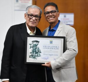 Honra a quem merece: Élvis Cândido Lima recebe Voto de Louvor e Congratulações