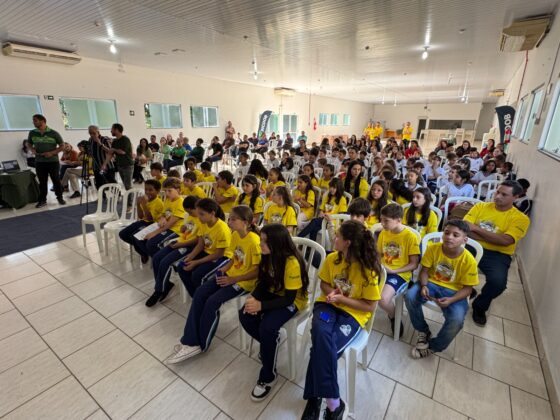 Sicoob amplia educa&ccedil;&atilde;o cooperativista com mais duas cooperativas mirins em Assis Chateaubriand