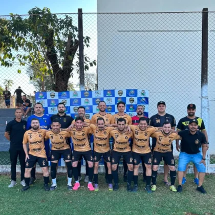 1&ordf; Copa Assis de Futebol Su&iacute;&ccedil;o come&ccedil;a com equil&iacute;brio e grande p&uacute;blico no antigo Verde Vale Clube
