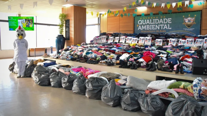 Campanha do Agasalho da C.Vale resulta na distribuição de 14 mil peças de roupas, cobertores e calçados