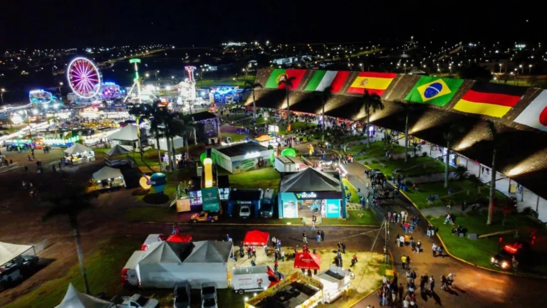 Expo Assis 2026: estande do Sicoob destaca atrações especiais, mascote Filó e prêmios a partir desta sexta (16)