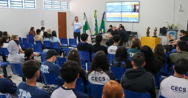 Mostra de Cursos Unimeo Assis Chateaubriand